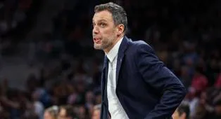 Paolo Galbiati Berharap Bertahan Bersama Baskonia