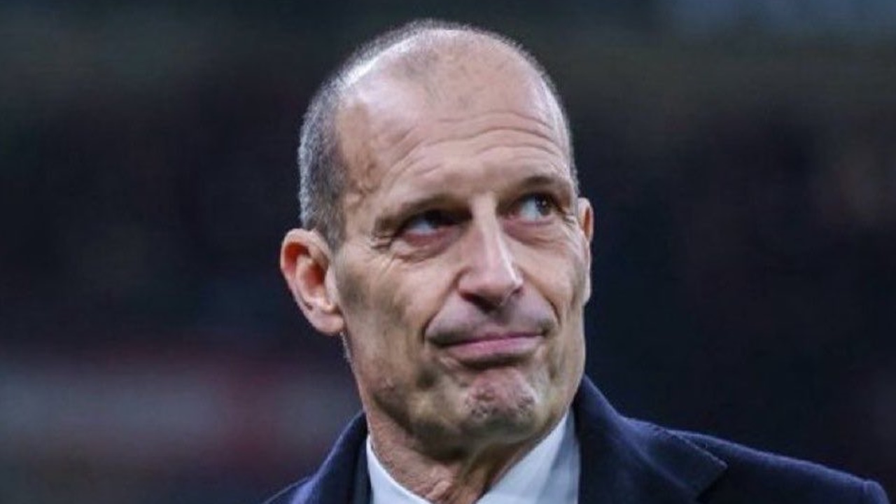 Pindah ke Napoli, Allegri Bertekad Untuk Rekrut Defender Andalan Lazio