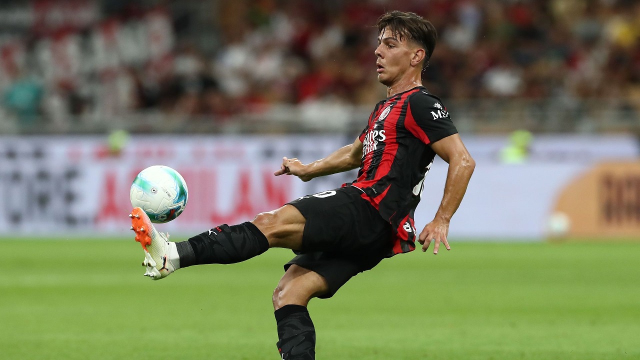Daniel Longo: Semusim di AC Milan, Ardon Jashari Sudah Diminati AS Roma