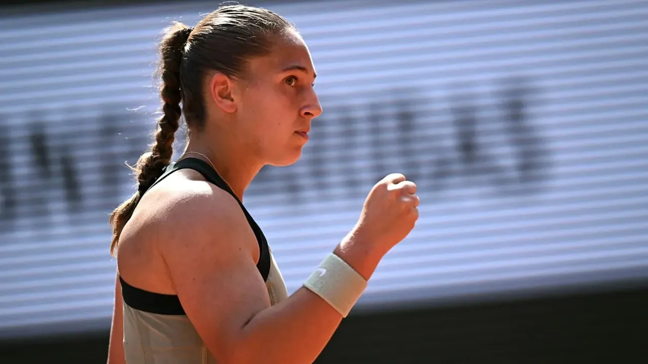 Hasil French Open: Jegal Amanda Anisimova, Diane Parry Pecahkan Kebuntuan