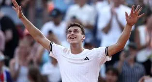 Hasil French Open: Juan Manuel Cerundolo Selamat Dari Laga Epik 6 Jam