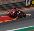 Hasil Race 2 WSBK Aragon: Bulega Tak Terbendung