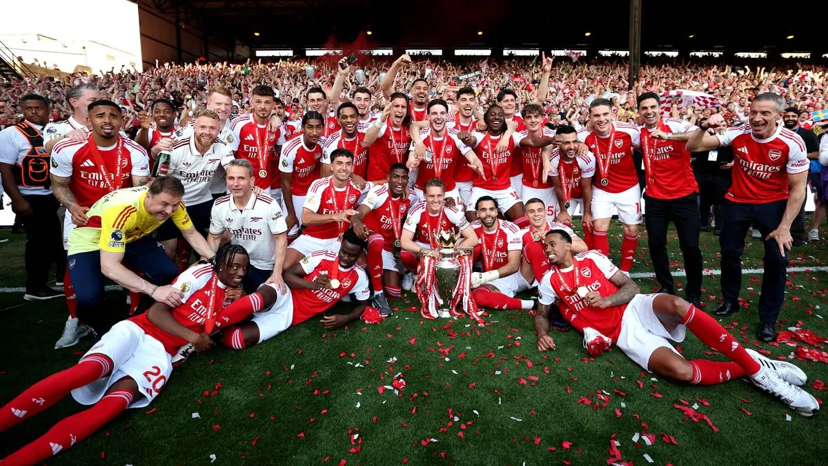 Jadwal dan Rute Pawai Trofi Arsenal untuk Penggemar - sumber: (footballlondon)