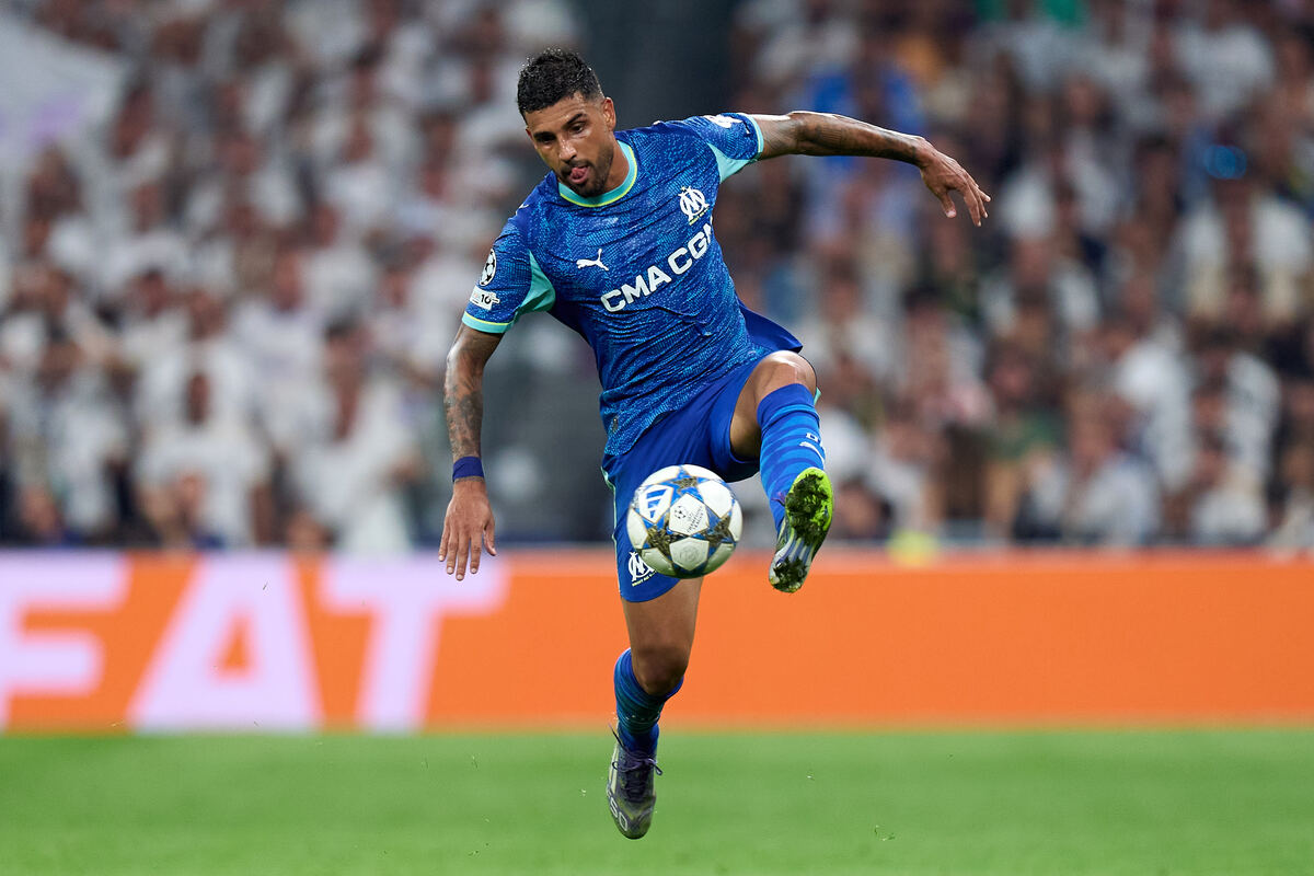 Juventus Incar Bek Pemenang EURO 2020 Usai Gagal Dapatkan Robertson