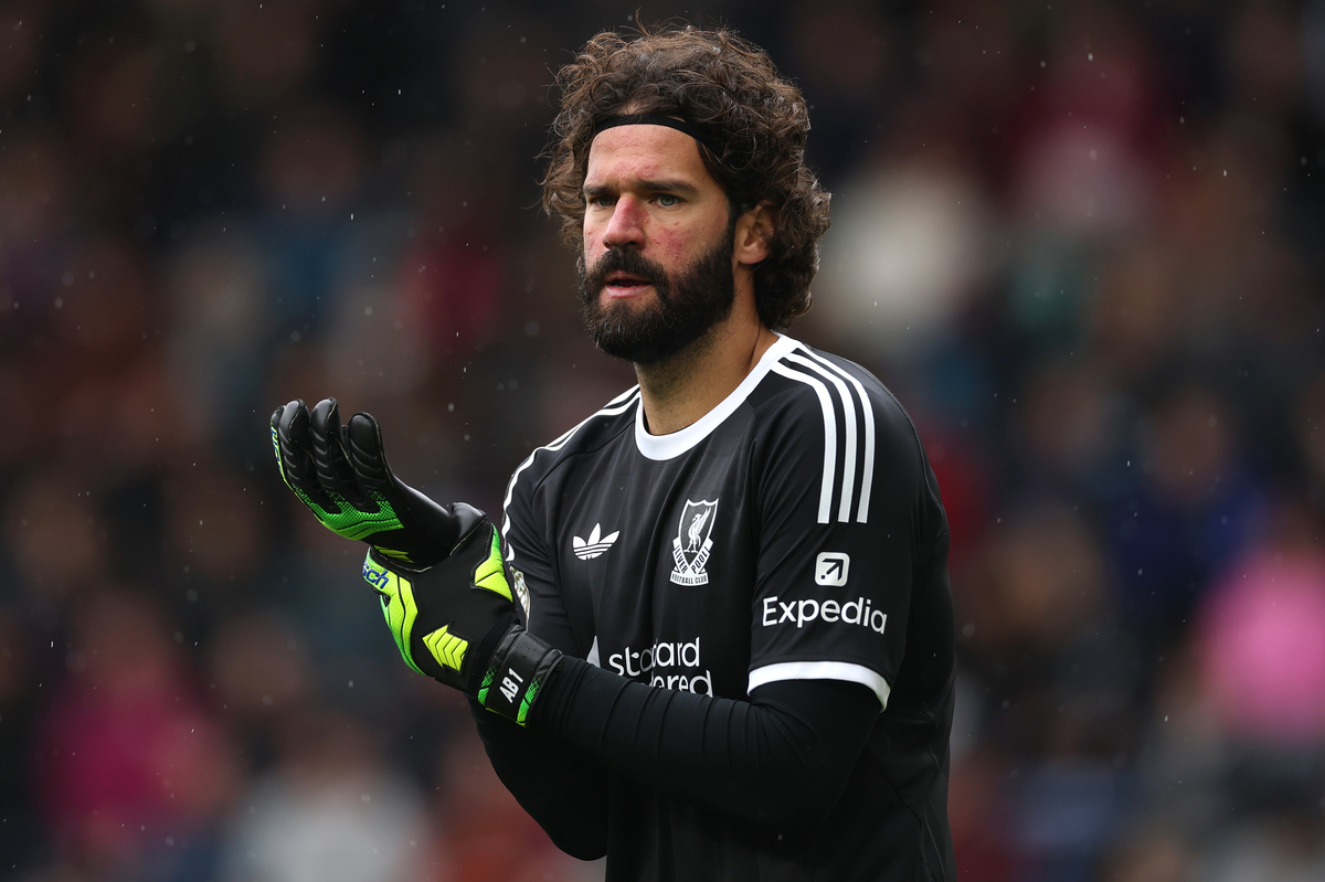 Kepergian Slot ke Liverpool Buka Peluang Juventus Gaet Alisson