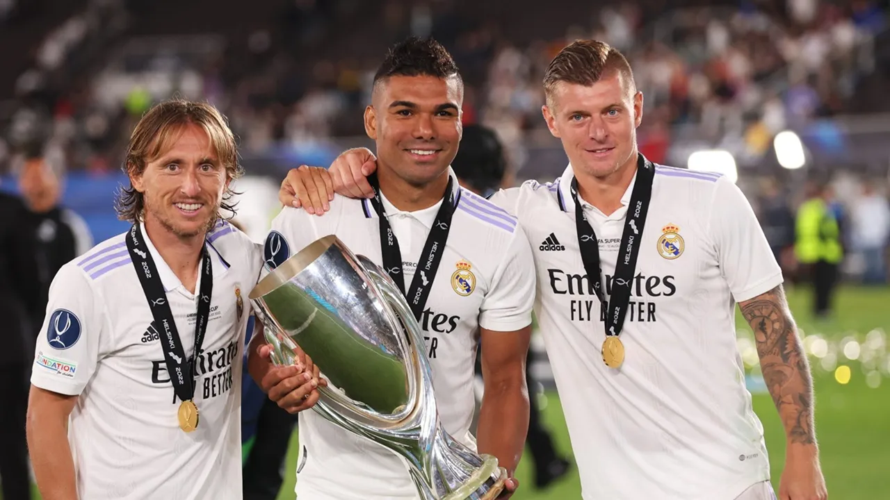 Luka Modric dan Casemiro Kompak Dukung Florentino Perez