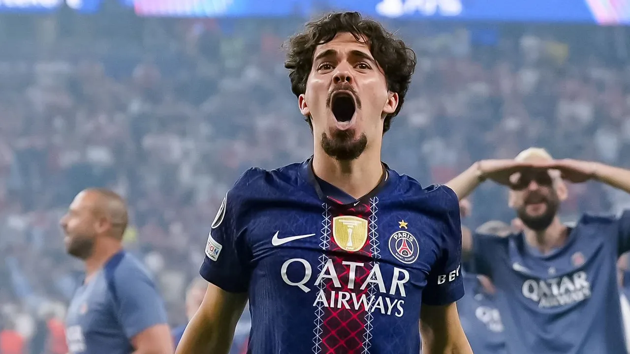 PSG Back-to-Back Juara Liga Champions, Vitinha Bangga