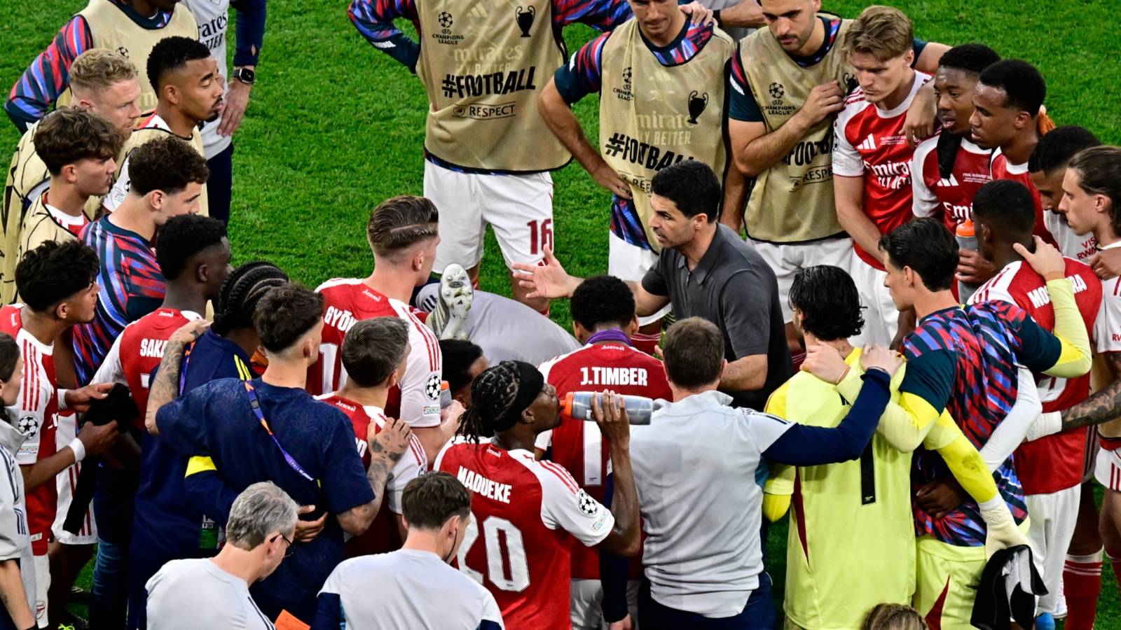 Arsenal Bidik Pengganti Ideal untuk Pemain yang Tampil Buruk Kontra PSG