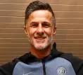 Benito Carbone Tinggalkan Inter Milan, Samir Handanovic Siap Naik Jabatan
