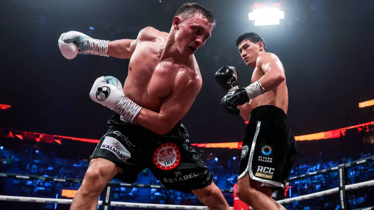 Dmitry Bivol Kembali ke Ring dengan Kemenangan Meyakinkan Atas Eifert