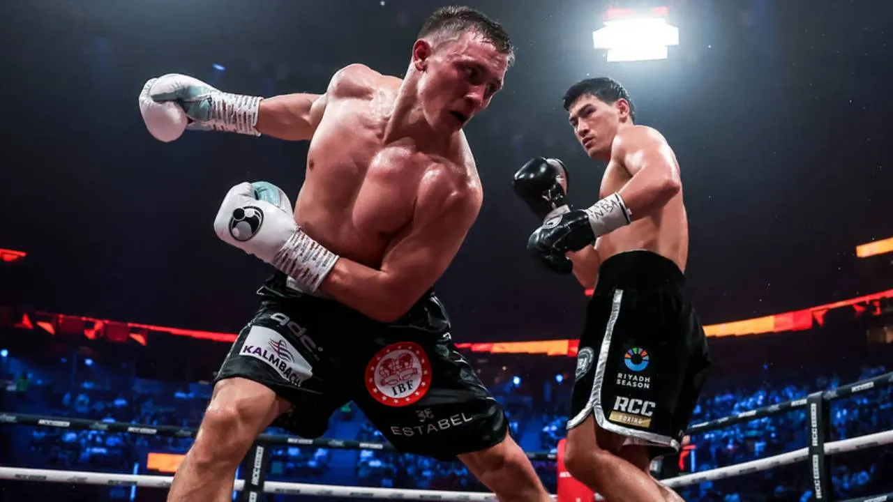 Dmitry Bivol Kembali ke Ring dengan Kemenangan Meyakinkan Atas Eifert
