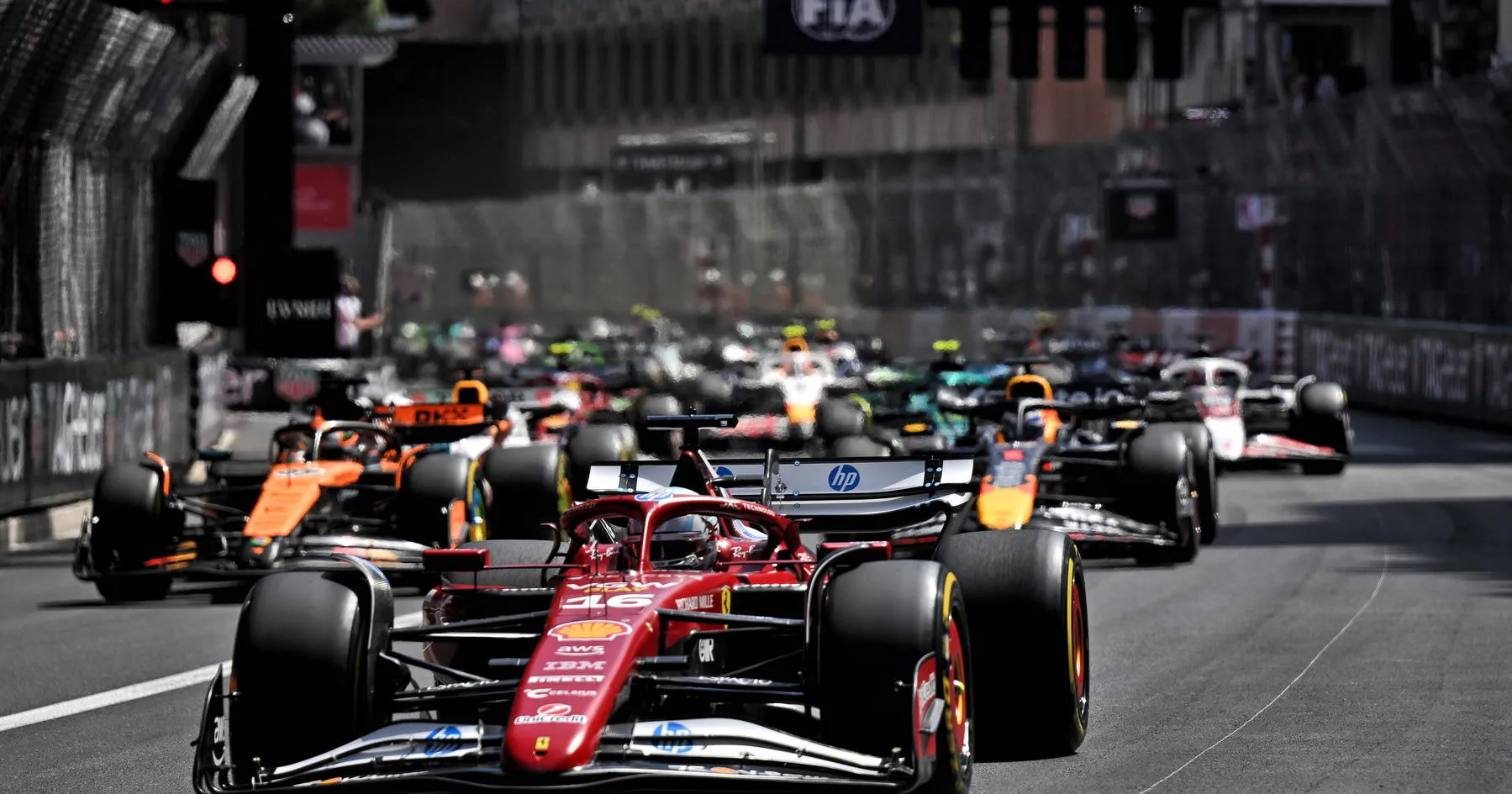 FIA Batalkan Diam-Diam Aturan Baru di GP Monaco - sumber: (racingnews365)