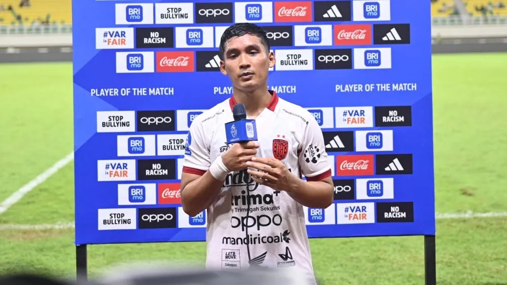 Gol Spektakuler Kadek Agung: Menggoyang Pertahanan Dewa United - sumber: (ileagueid)
