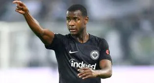Inter Dirumorkan Bidik Evan N'Dicka, Marotta: Bastoni Belum Minta Pergi
