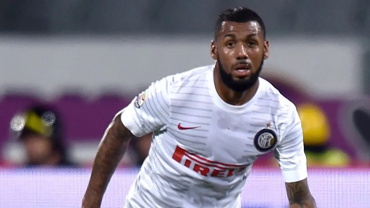 Kenang Yann M'Vila, Andrea Ranocchia: Dia Bawa Pistol ke Ruang Ganti