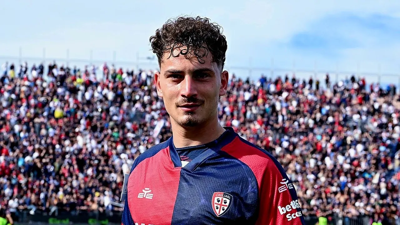 Lazio Incar Transfer Striker Cagliari Untuk Perkuat Lini Serang