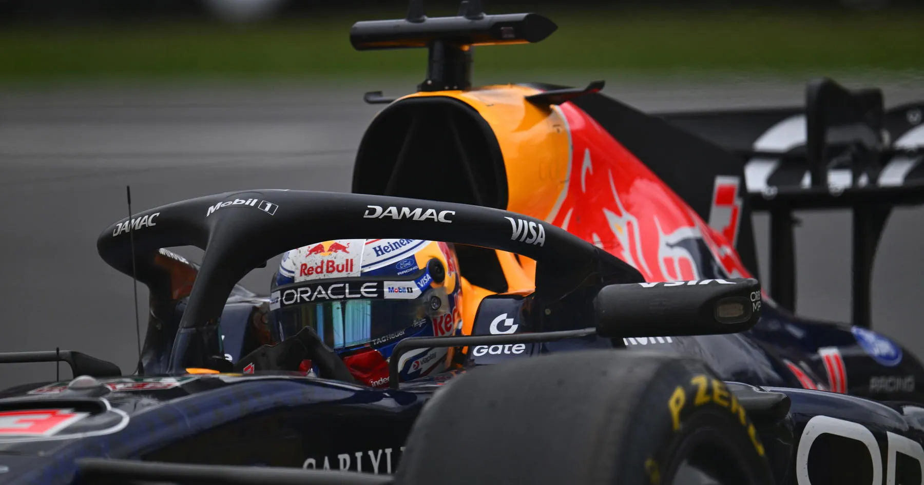 Mantan Bos F1 Tegaskan Max Verstappen Pembalap Terbaik - sumber: (racingnews365)