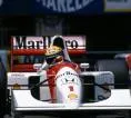 Pertahanan Legendaris Senna Amankan Kemenangan Bersejarah di Monaco