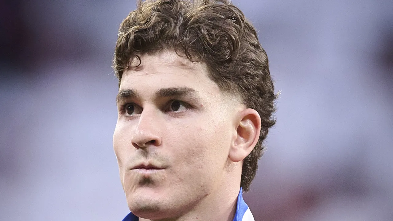 PSG Mundur Dari Perburuan Transfer Alvarez Dari Atletico Madrid