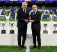 Carlo Ancelotti Beri Kode Dukung Florentino Perez