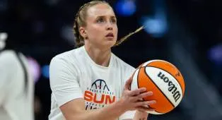 Connecticut Sun Berikan Kesempatan Kedua kepada Hailey Van Lith