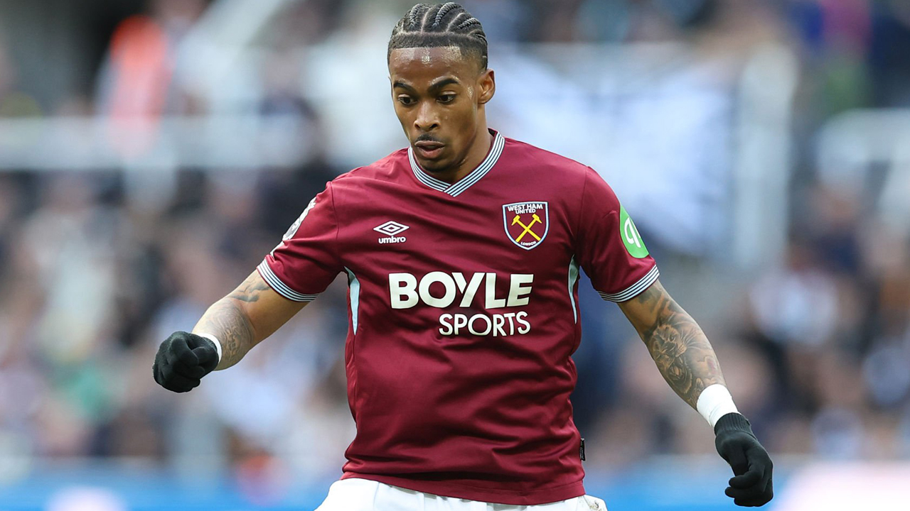 Crysencio Summerville Beri Sinyal Bertahan Meski West Ham Terdegradasi