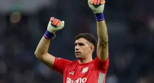 Inter Milan Pertimbangkan Promosi Kiper Cadangan Meski Martinez Siap Tampil