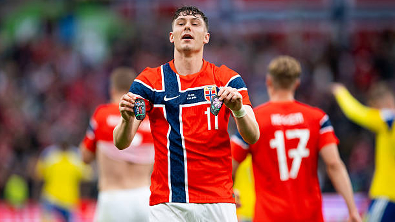 Jorgen Strand Larsen Cetak Dua Gol, Norwegia Kalahkan Swedia
