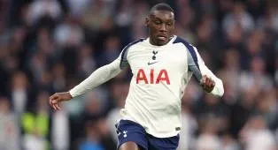Juventus Percepat Upaya Pulangkan Randal Kolo Muani ke Turin