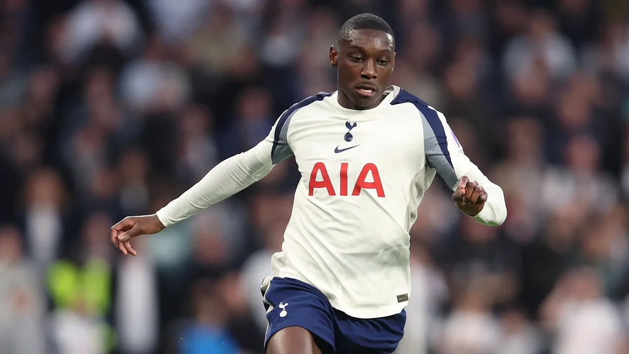 Juventus Percepat Upaya Pulangkan Randal Kolo Muani ke Turin