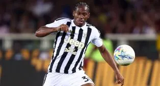 Juventus Siap Jual Jonathan David Demi Datangkan Striker Crystal Palace