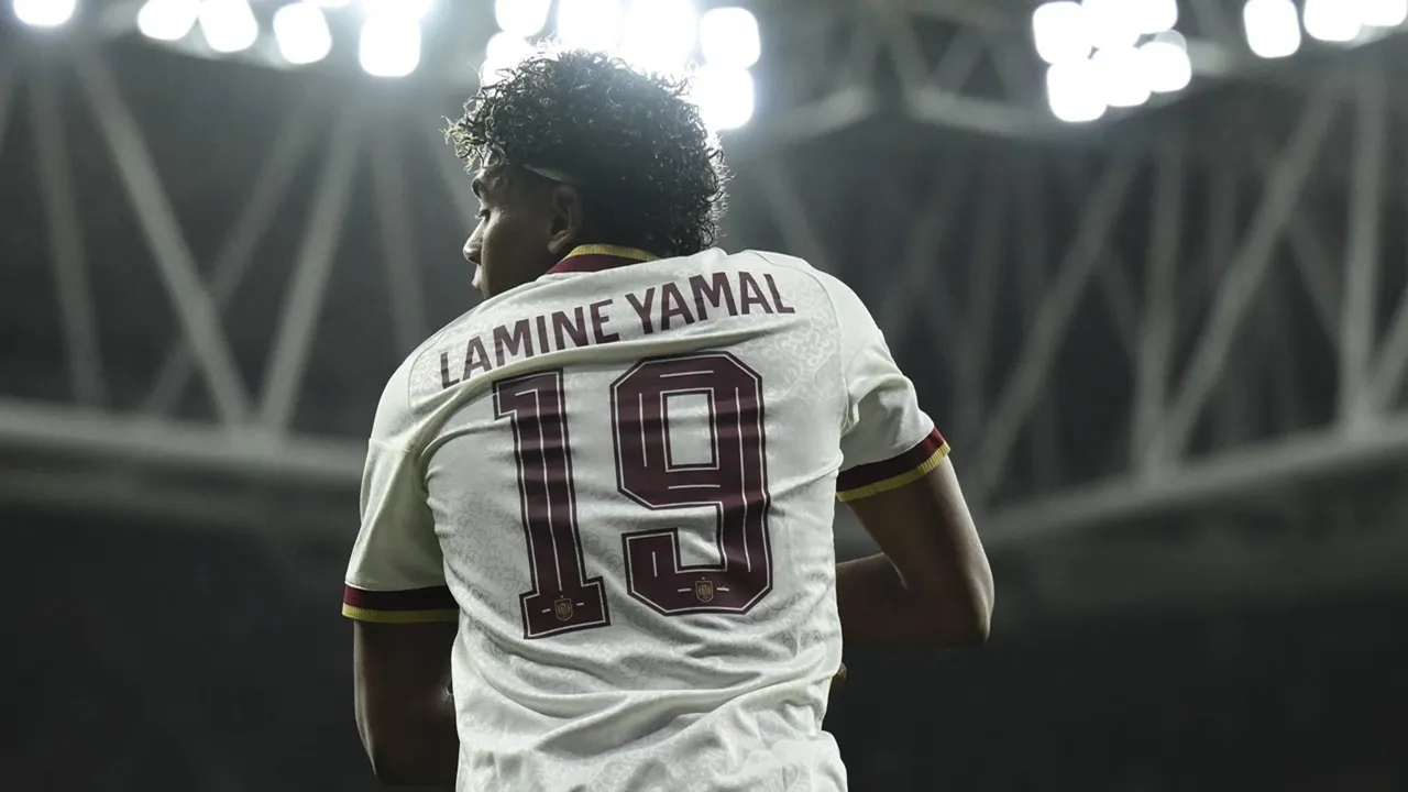 Lamine Yamal Kembali Gunakan Nomor 19 di Timnas Spanyol