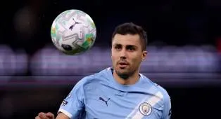 Rodri Berikan Respon Ketertarikan Real Madrid