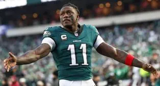 A.J. Brown Pindah ke New England Patriots dalam Pertukaran Dua Pick Draft