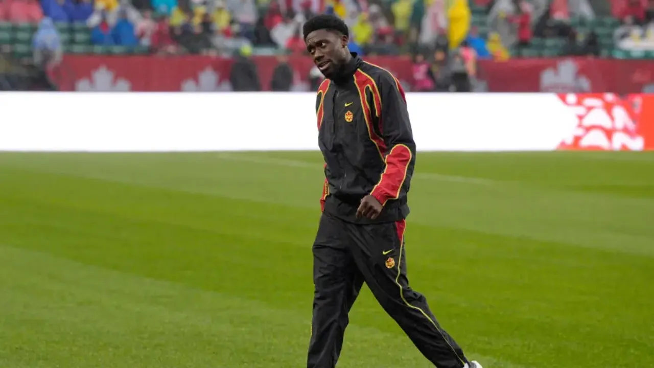 Alphonso Davies Pastikan Absen di Laga Pembuka Piala Dunia 2026