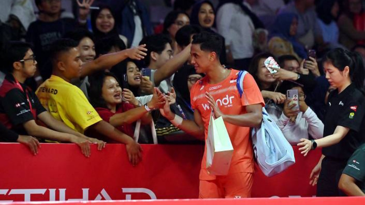 Alwi Farhan Pastikan 1 Tiket Perempat Final Indonesia Open 2026