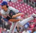 Jacob deGrom Catat Kemenangan ke-100 dalam Laga Texas Rangers