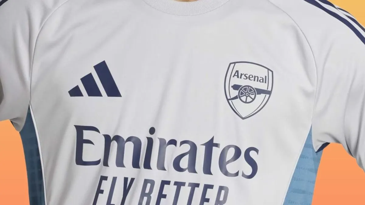 Jersey Juara Arsenal Bisa Didapatkan Hanya Rp 145 Ribu