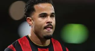 Juventus Bidik Kluivert Usai Tampil Gemilang di Bournemouth