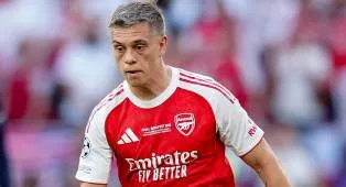 Leandro Trossard Jadi Rebutan! Tiga Klub ini Siap Adu Cepat