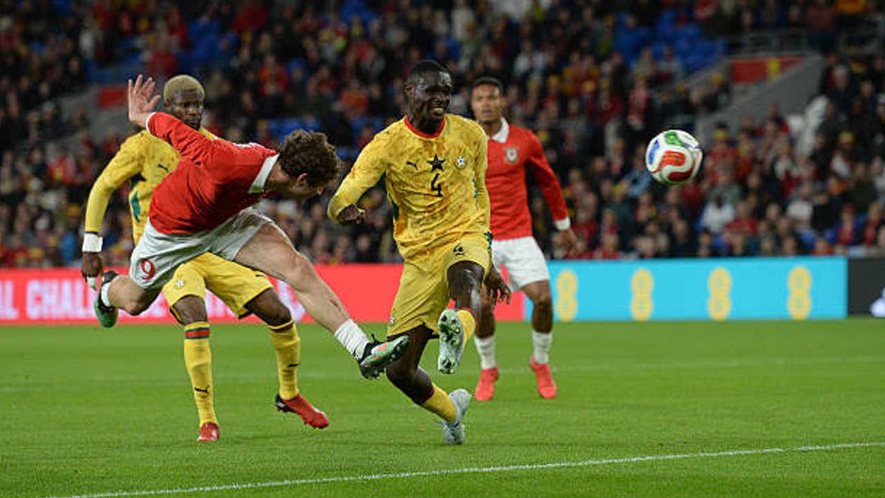Lewis Koumas Cetak Gol Perdana untuk Wales, Tim Asuhan Craig Bellamy Tahan Ghana