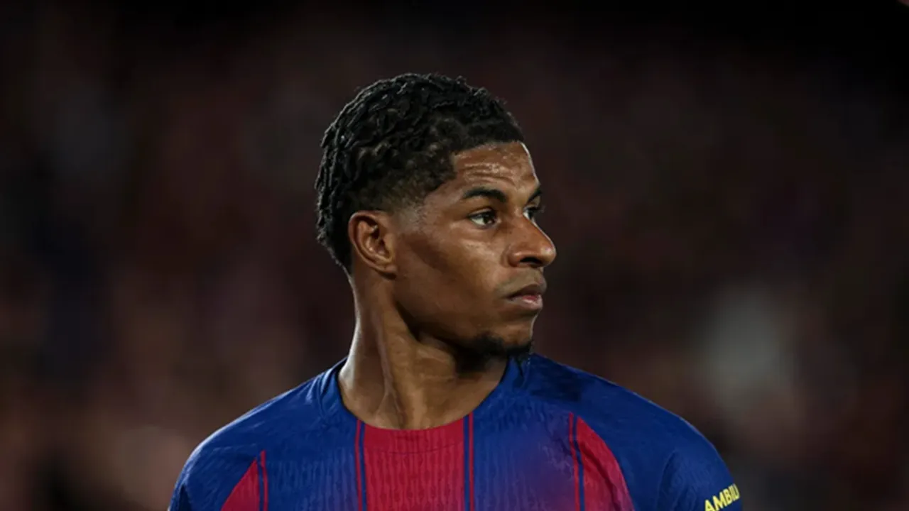 Manchester United Tolak Tawaran 15 Juta Barca untuk Permanenkan Rashford