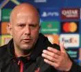 Media Inggris: AC Milan Tak Perlu Izin Liverpool Untuk Rekrut Arne Slot
