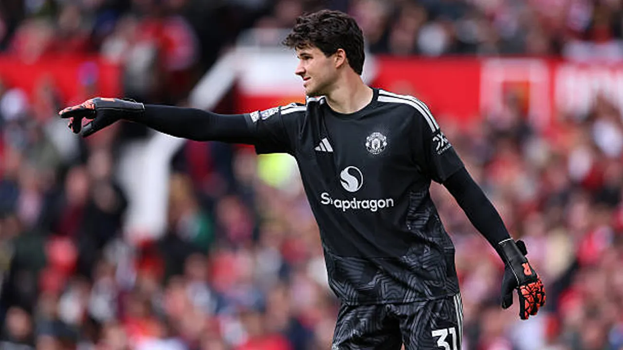Senne Lammens Dinilai Sebagai Rekrutan Paling Berpengaruh Manchester United