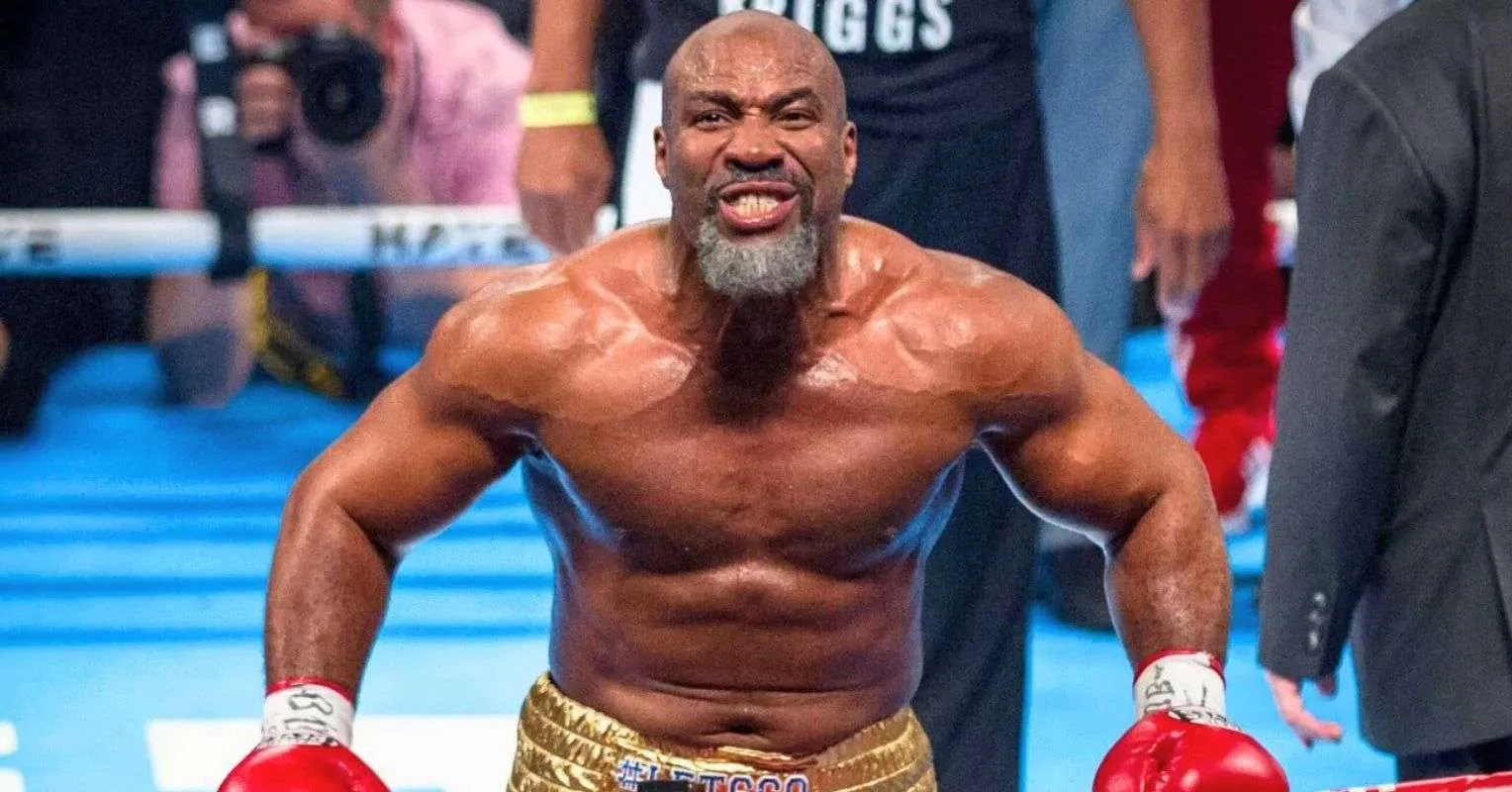 Shannon Briggs Sebut Satu Petinju Terbaik Kelas Berat - sumber: (secondsout)