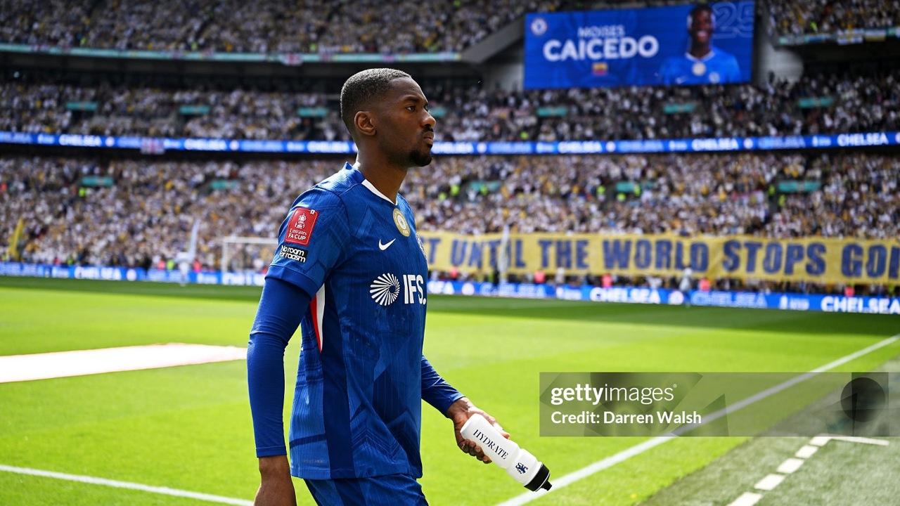 Tosin Adarabioyo Berpeluang Bertahan di Chelsea Musim Depan