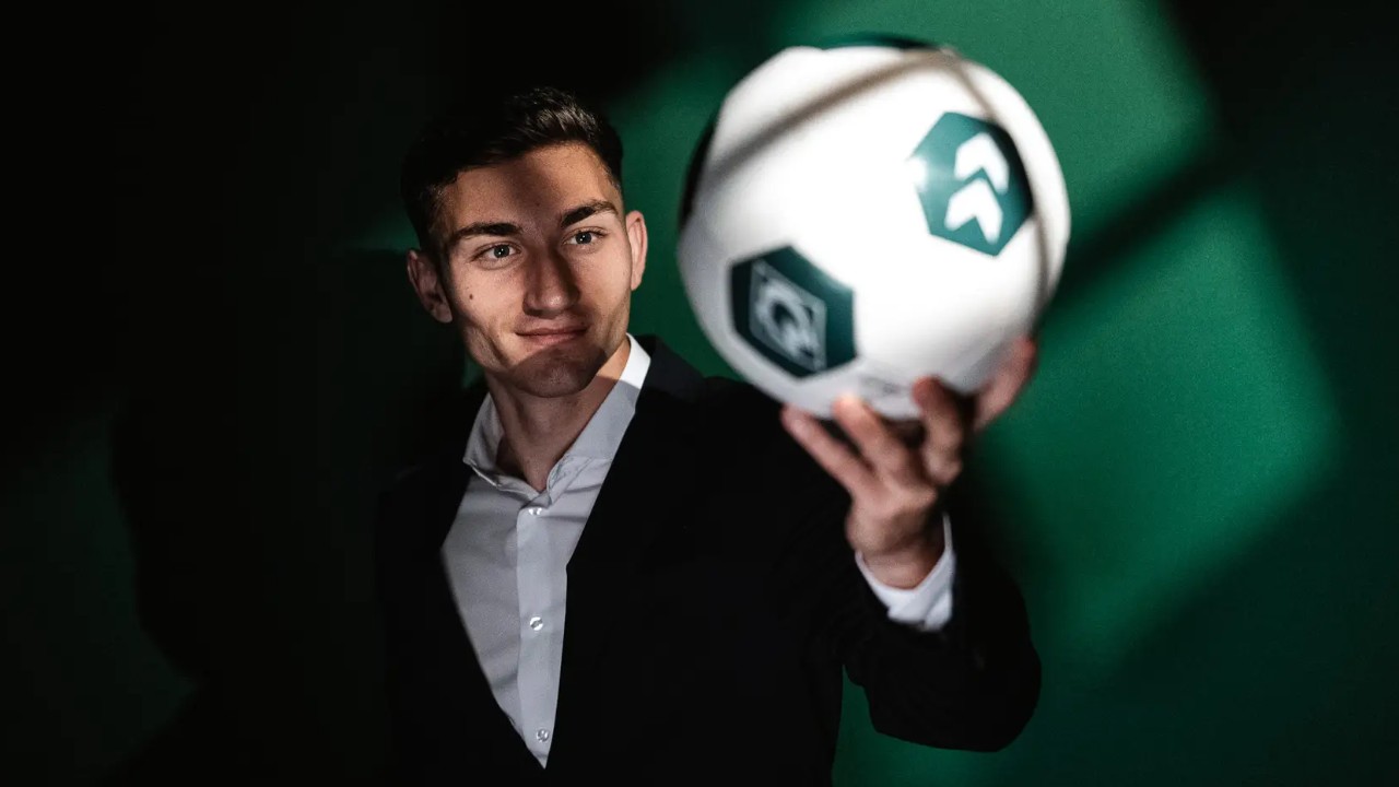 Werder Bremen Resmi Boyong Chuki dari Real Valladolid