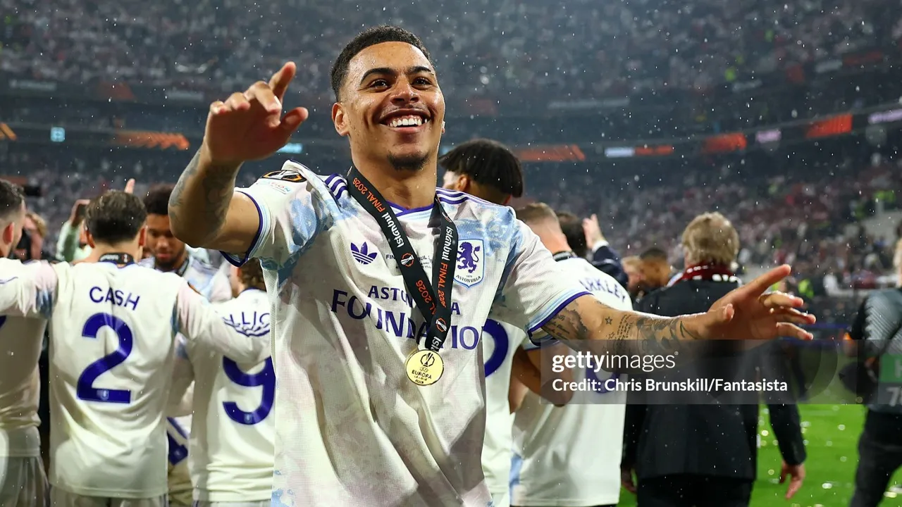 Aston Villa Tak Berniat Jual Morgan Rogers Meski Diminati Arsenal