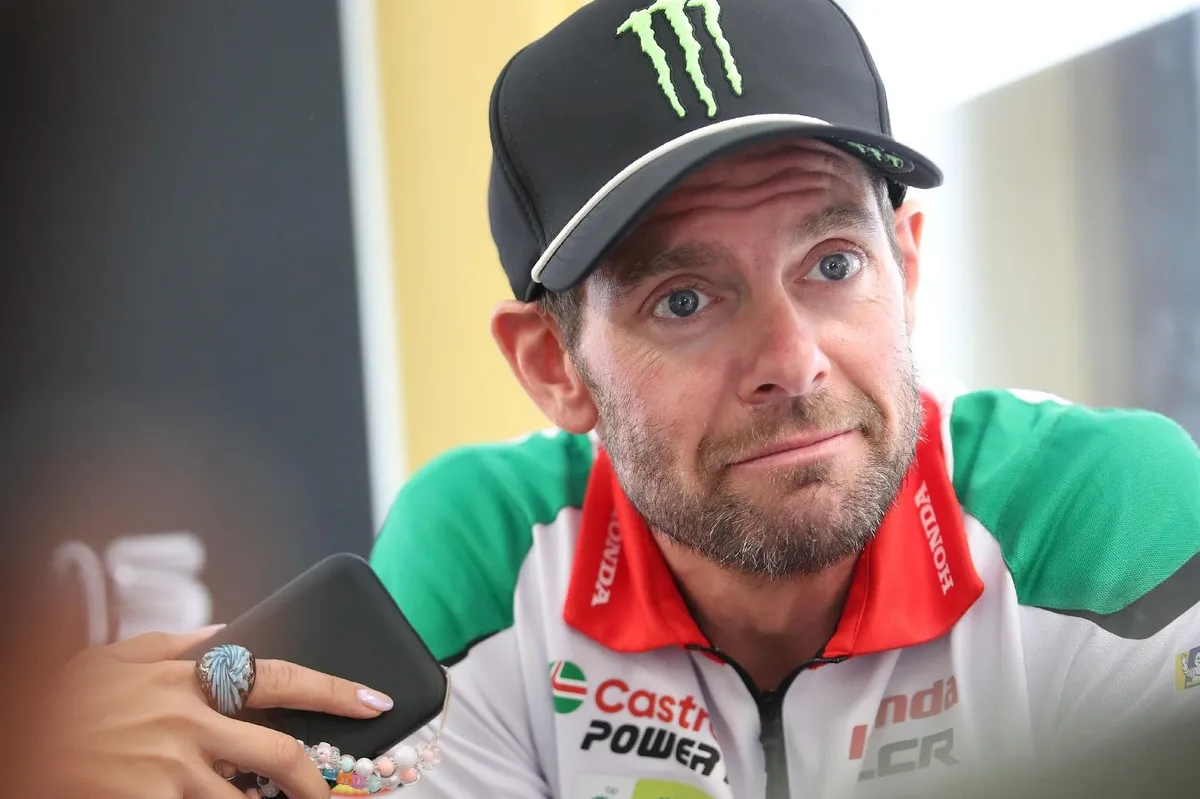 Cal Crutchlow Akan Beraksi Meski Cedera Bahu di Balaton Park