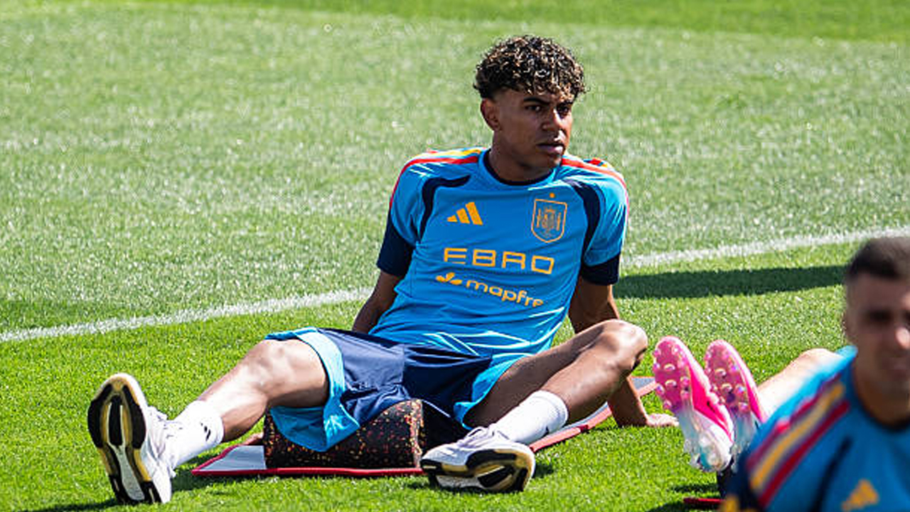 Cedera Hamstring Belum Pulih, Lamine Yamal Absen di Laga Uji Coba Spanyol
